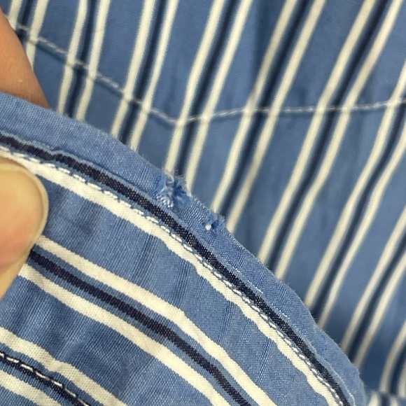 American Eagle Outfitters vintage fit long sleeve button down shirt size XL - Picture 6 of 7